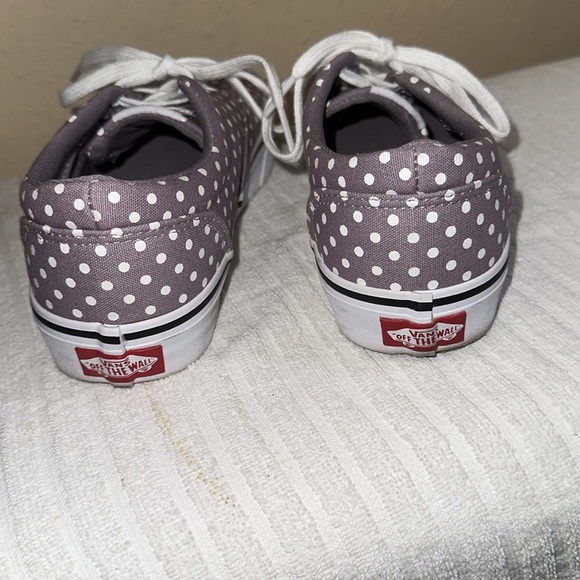 Vans sneakers size 6 - Picture 4 of 7